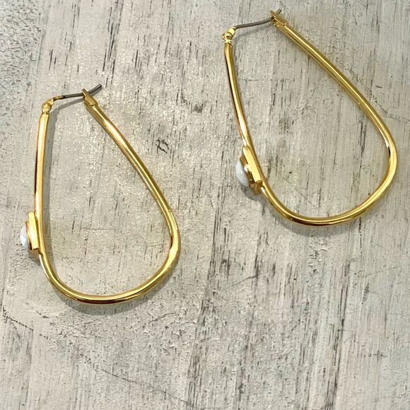 Trina Turk gold tone teardrop loop earrings - Picture 4 of 11
